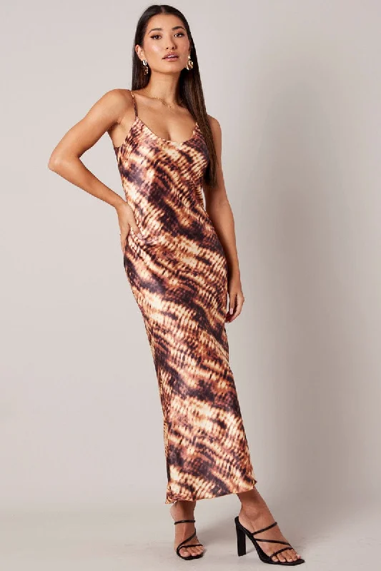 Brown Abstract Maxi Dress Strappy Fashionable Open-Back Maxi Dress