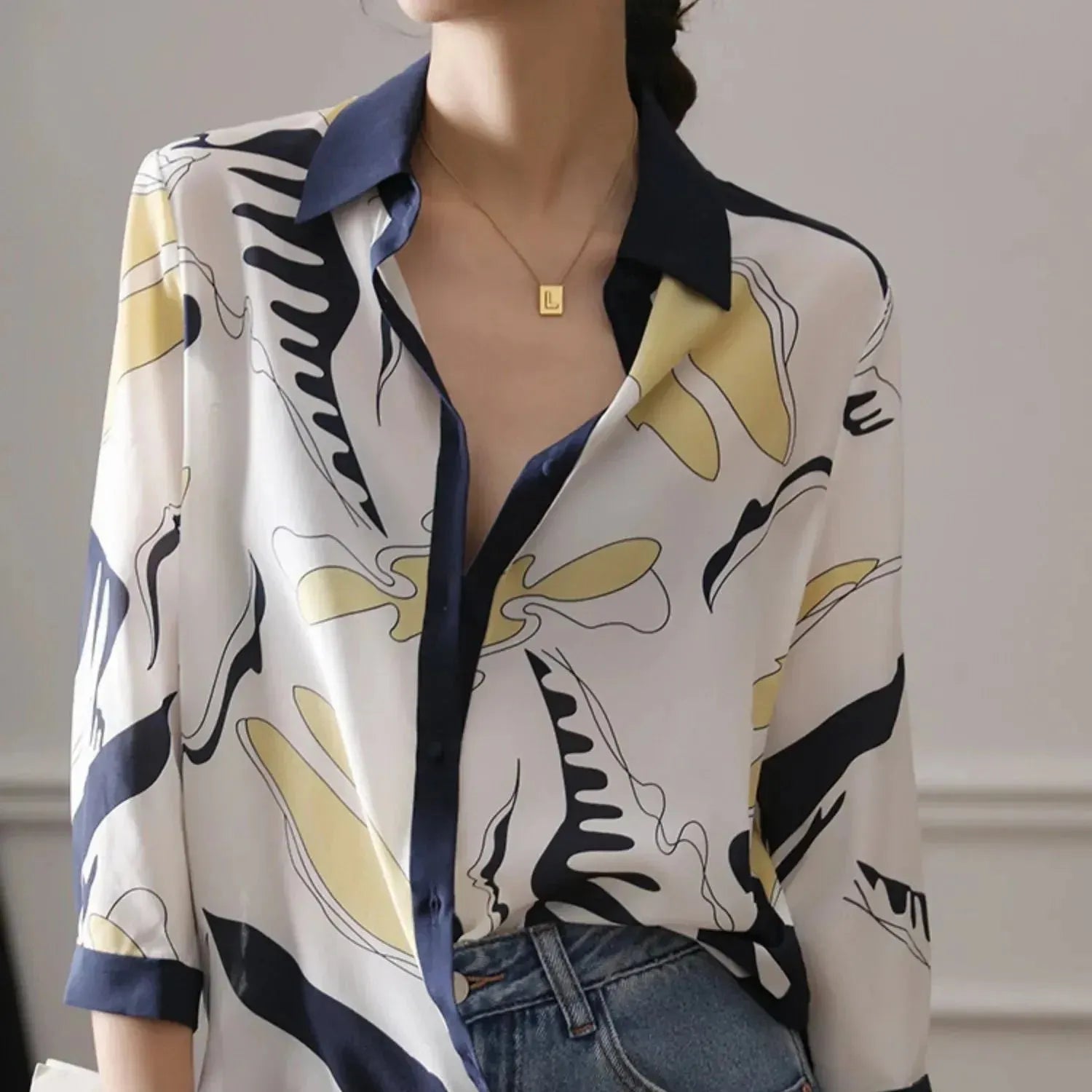 Fashion luxury ladies shirt France style woman printing blouse Spring Summer hal Chic V-Neck Short Blouse