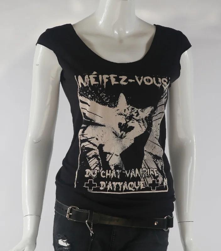 Vampire Cat Women's Tee Zippered Buttoned Snapped