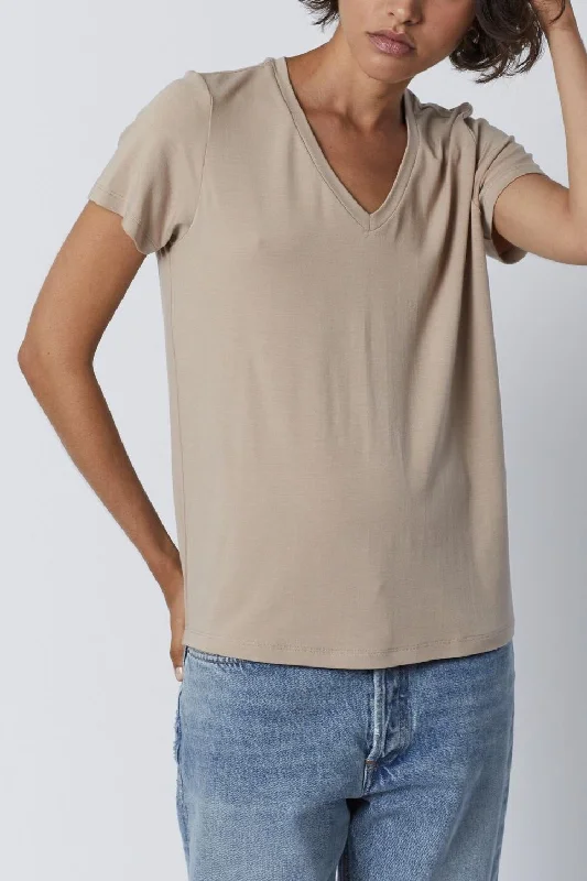 RUNYON TEE Welt Pockets Slit Pockets Flap Pockets