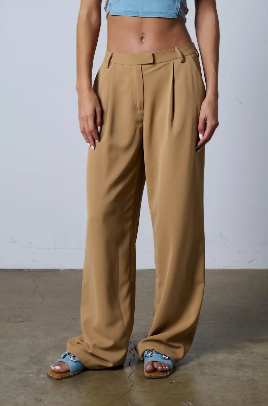 ABOUT MY CASH STRAIGHT LEG WOVEN TROUSER IN BEIGE Trousers Evening Elegant