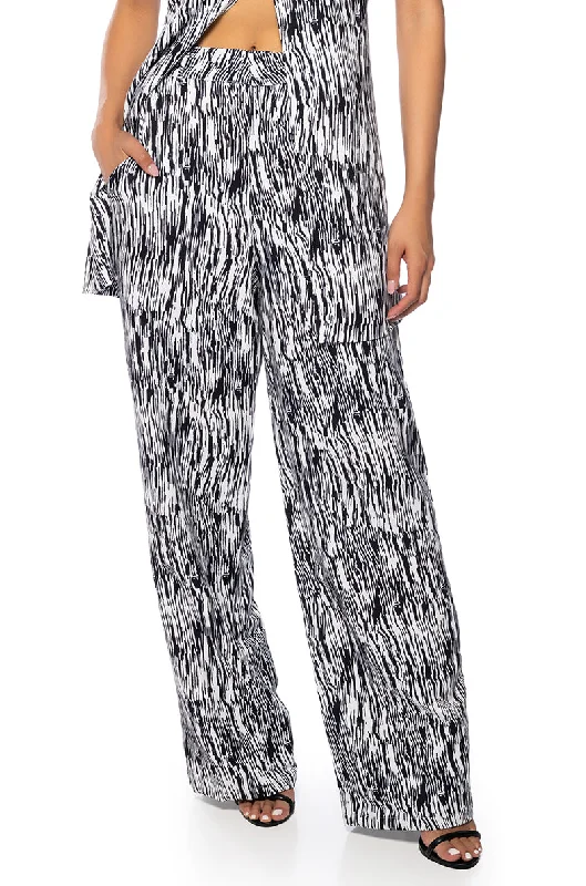 BELIEVER PRINTED WIDE LEG TROUSER Wide Leg Loose Fit Mid Waist