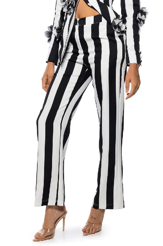 DEETZ STRIPE WIDE LEG TROUSER Trousers Tapered Slim Fit