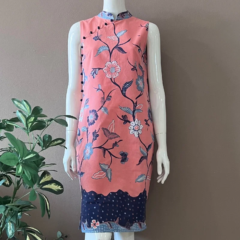 Batik Tulis Cheongsam Dress - XS