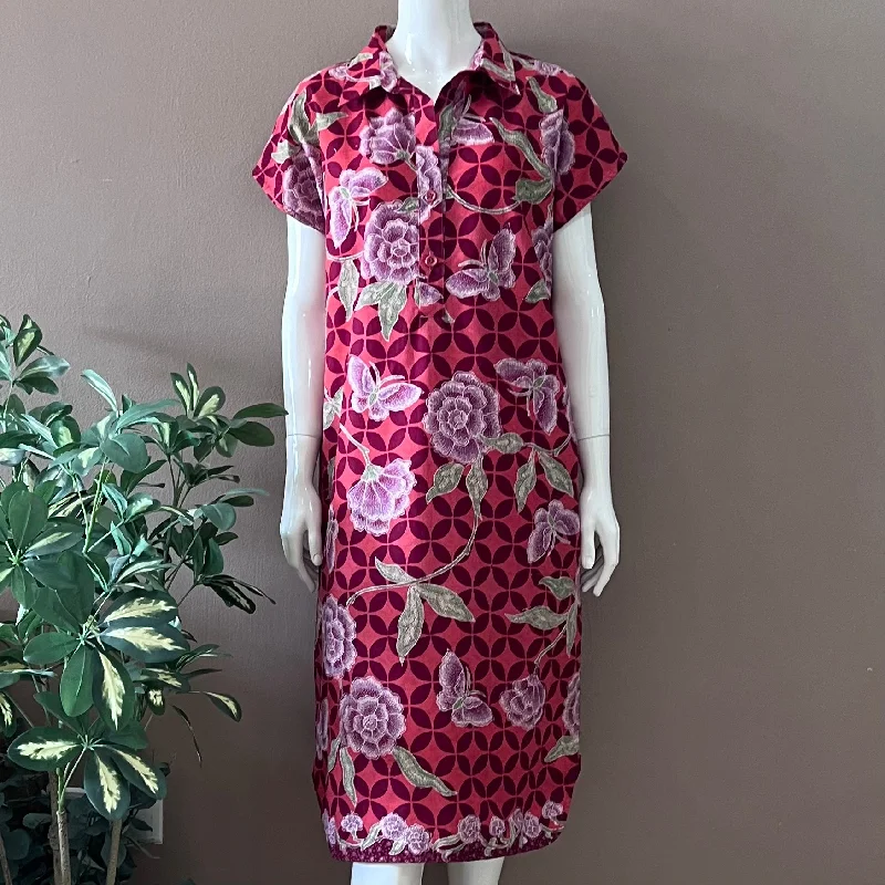 City Gorgeous Batik Dress - M