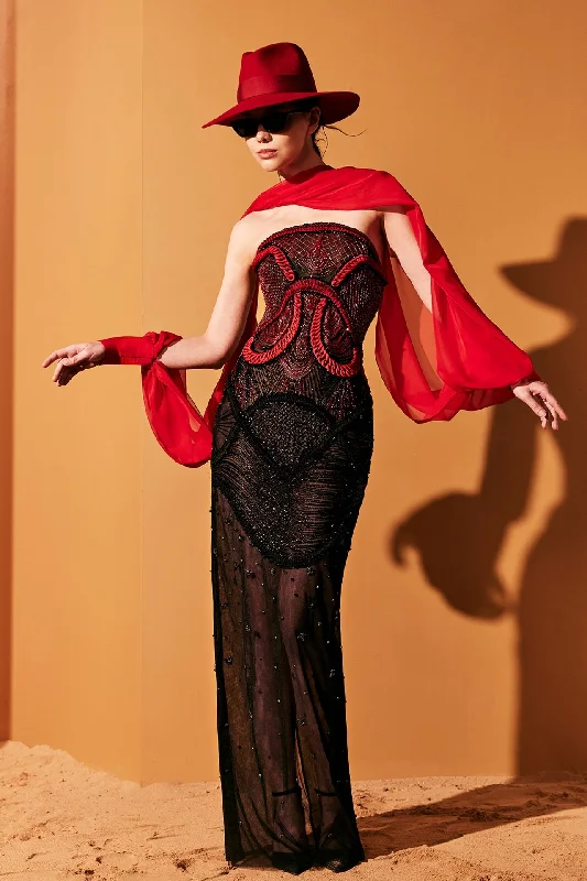 Open sleeves fully embroidered dress